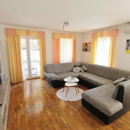 House With A Parking Space Basanija, Umag - 27221 Prázdninový dům